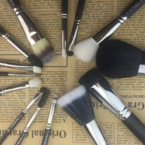 Tips on how to choose quality makeup brushes